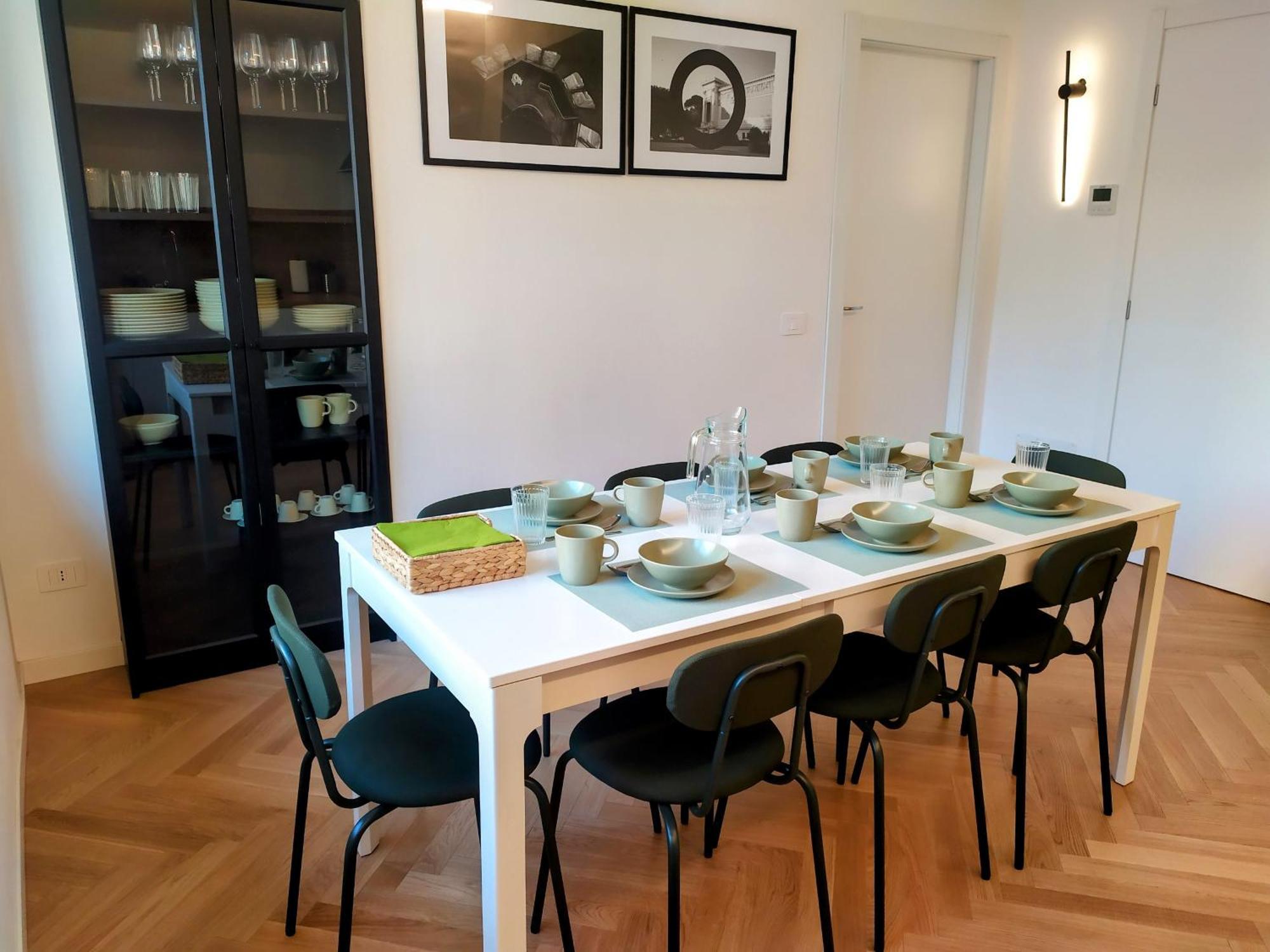 Mako Suites - Centro E Stazione มอนซา ภายนอก รูปภาพ