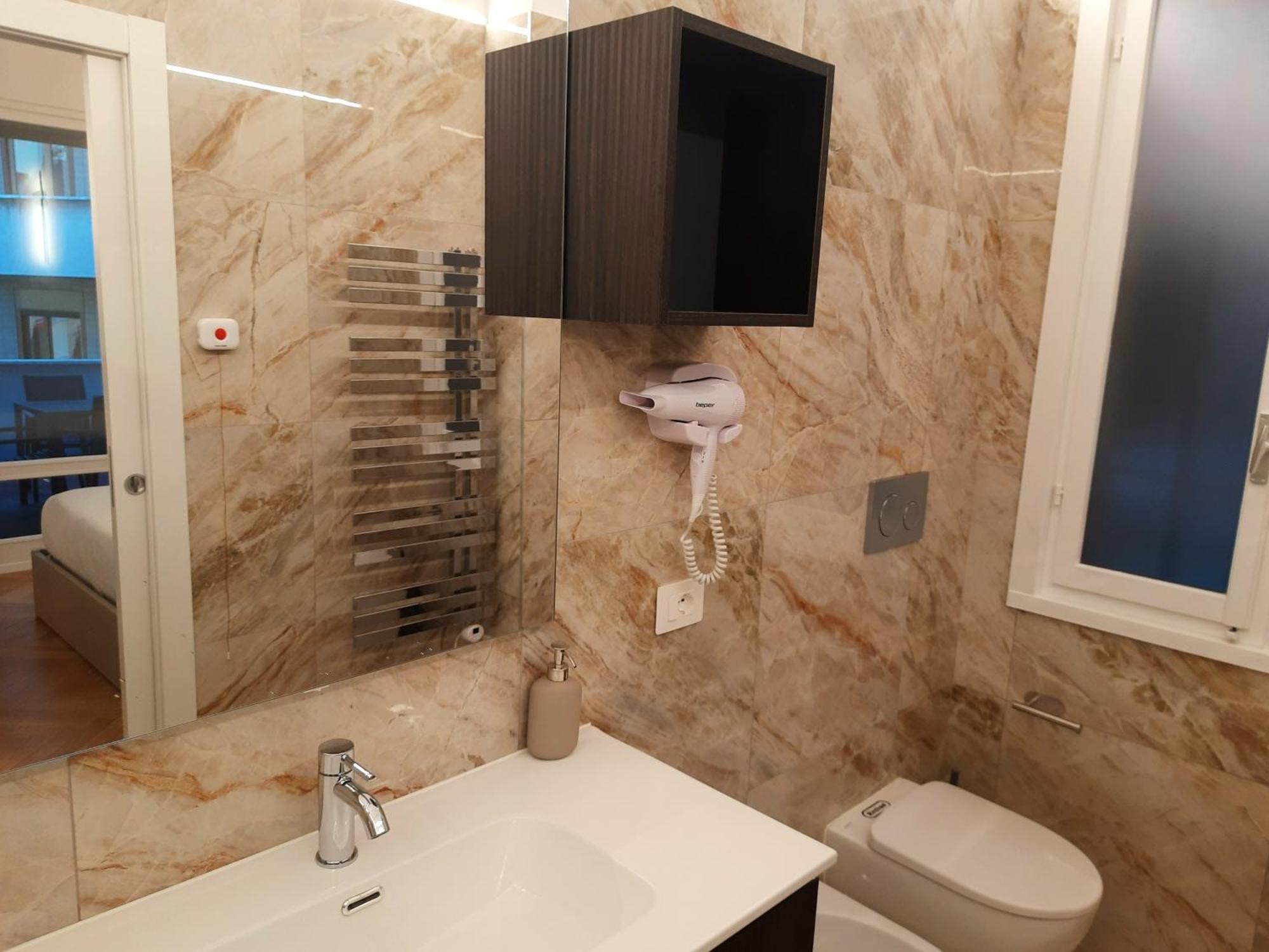Mako Suites - Centro E Stazione มอนซา ห้อง รูปภาพ